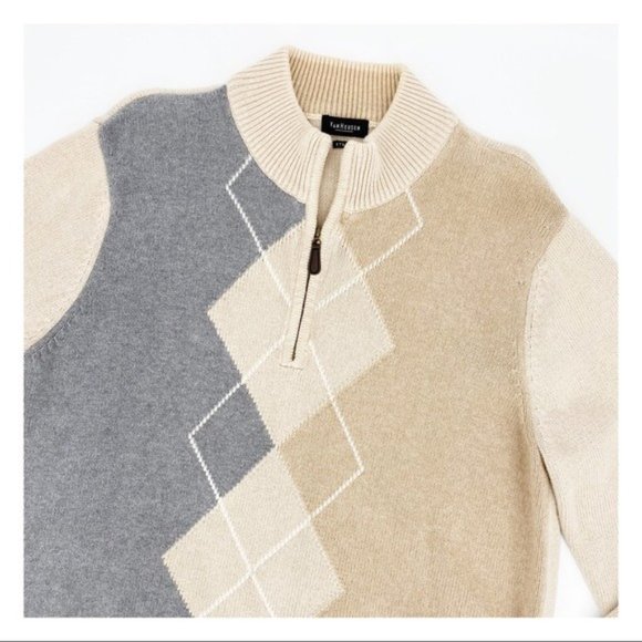 Van Heusen Studio Quarter Zip Argyle Sweater Large - Picture 2 of 7